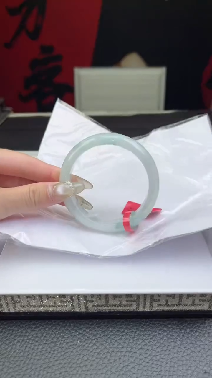 【闪购商品】翡翠手镯未镶嵌翡翠手镯