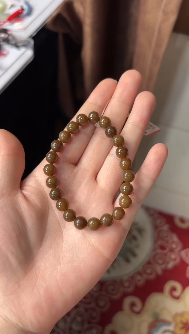 【闪购商品】和田玉手串未镶嵌且末金山微色差卡8