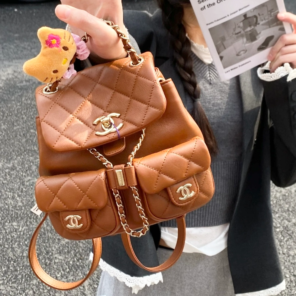 99新 Chanel/香奈儿 金棕金扣  小号  duma双肩包 芯片
