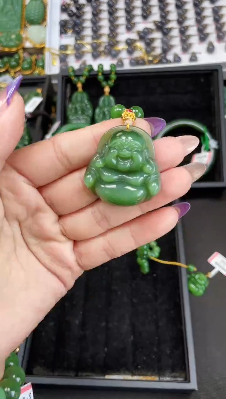 【闪购商品】和田玉套链18K金镶嵌多样性发一