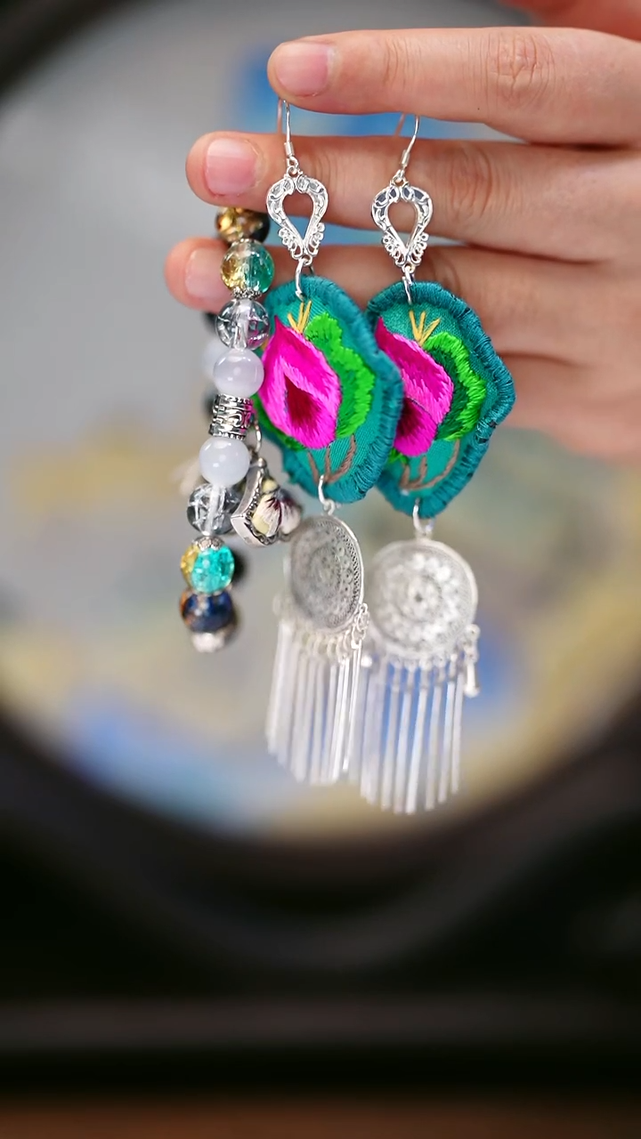 织绣小*嘟52黔东南苗族刺绣