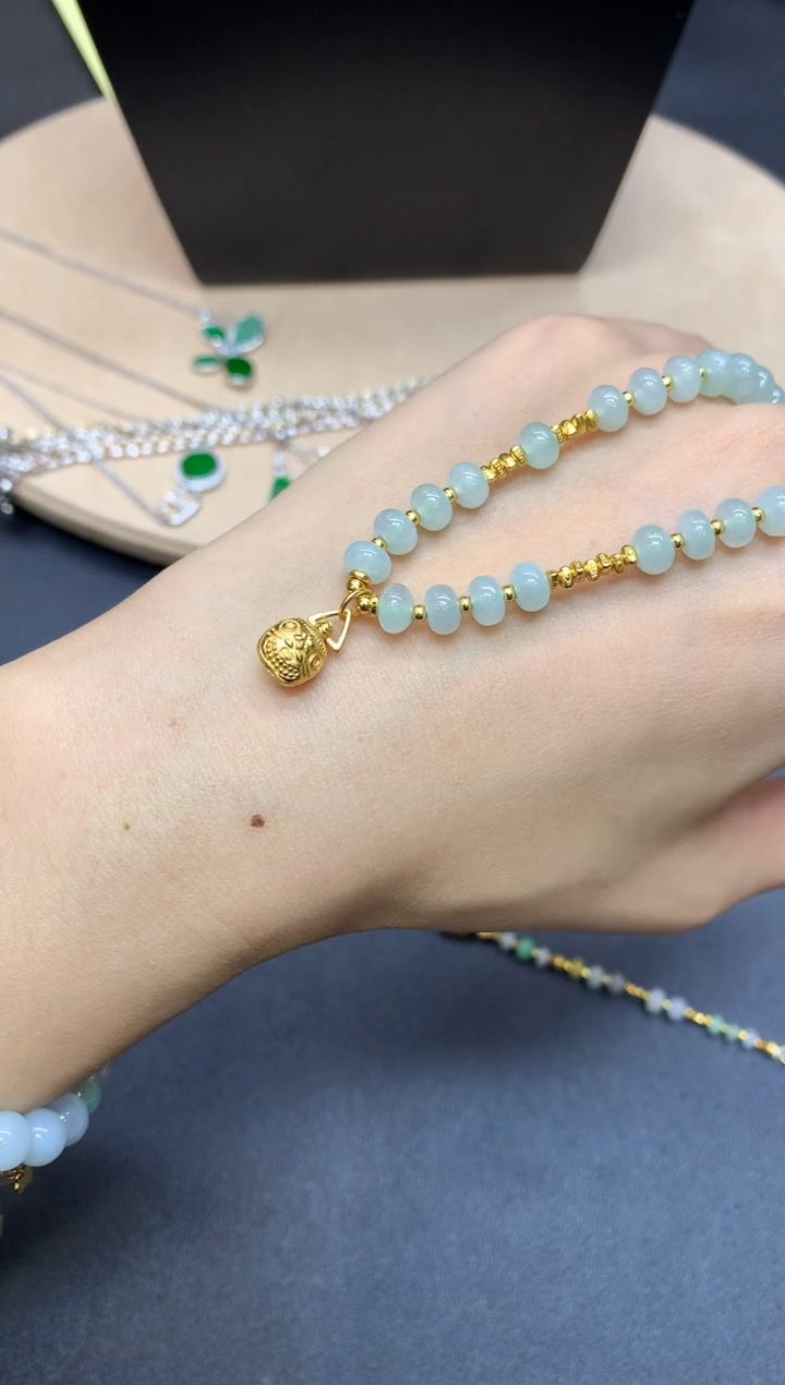 【闪购商品】翡翠手链银S925镶嵌珠子【多样性发其一】