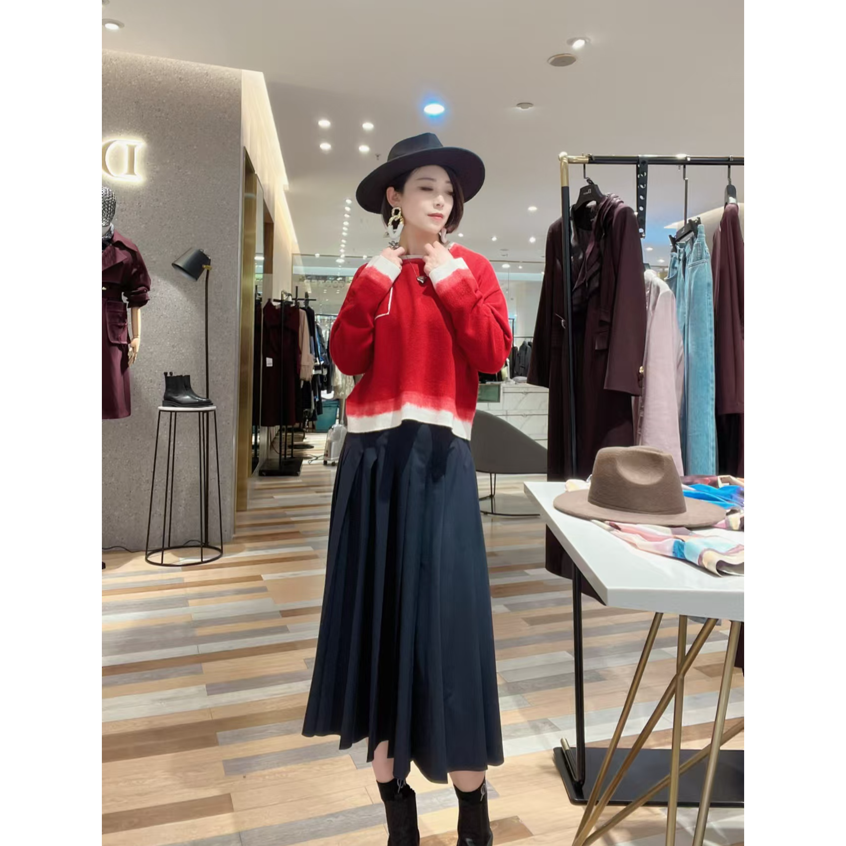 意大利设计师品牌潮牌女装毛衣2F1M38075