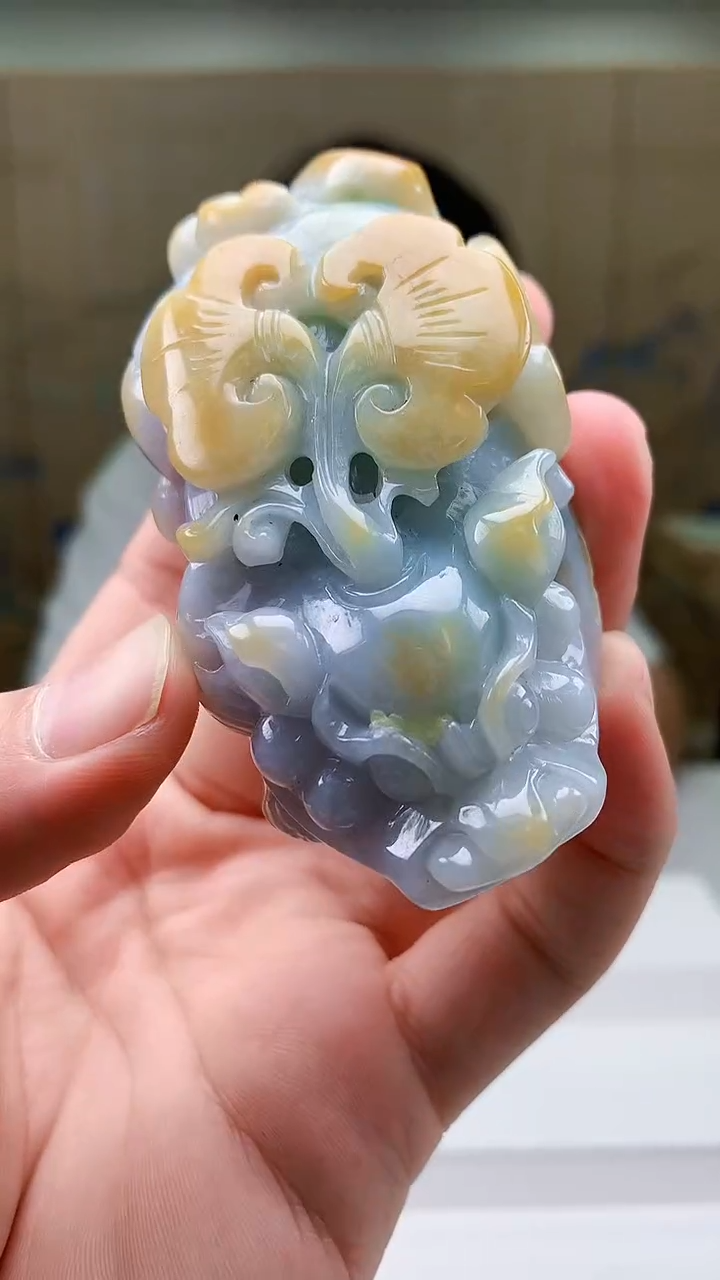 定制翡翠未镶嵌4925bb-毛货挂件60赠底座