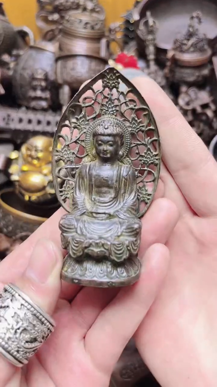 精美铜器  点击下单