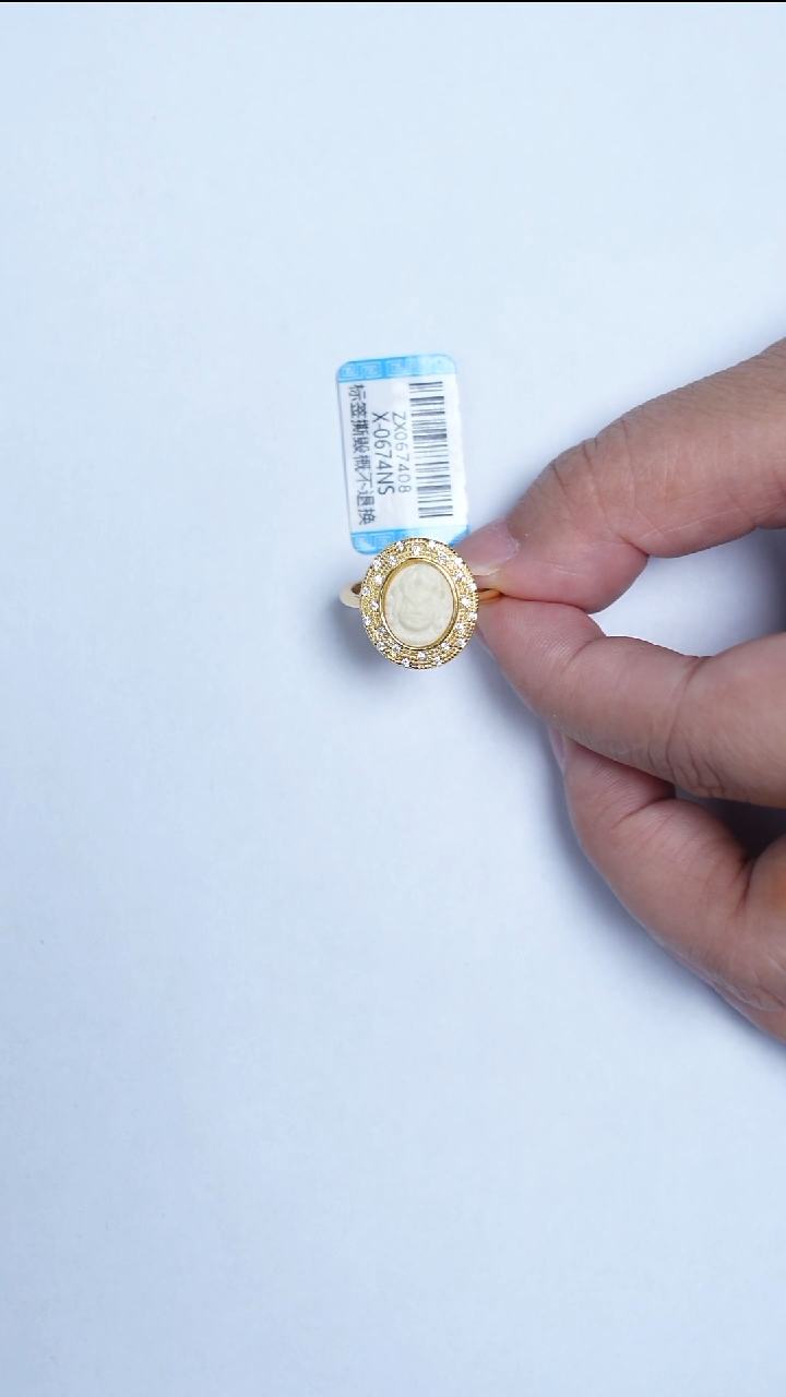 未镶嵌蜜蜡戒指白蜡戒指