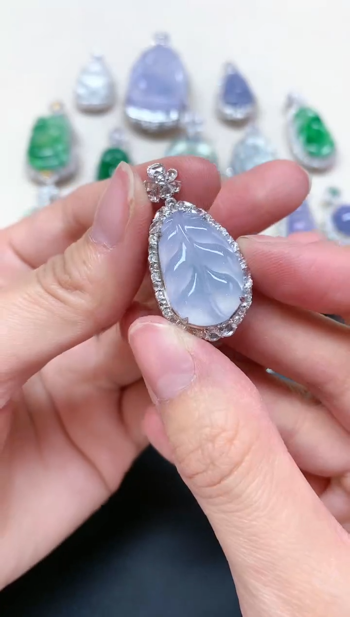 【闪购商品】翡翠吊坠(不含链)18K金镶嵌A258|26800