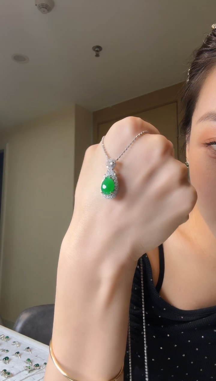 翡翠银S925镶嵌吊坠(不含链)天然翡翠吊坠