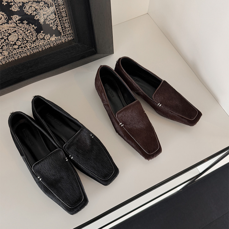 【跟高2CM】2026春季新款方头粗跟百搭时尚设计感小众一脚蹬单鞋女