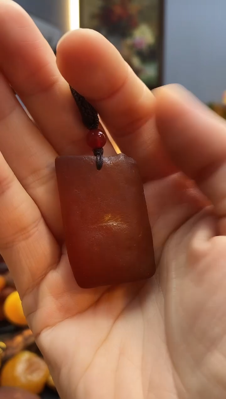 琥珀颈饰未镶嵌挂件