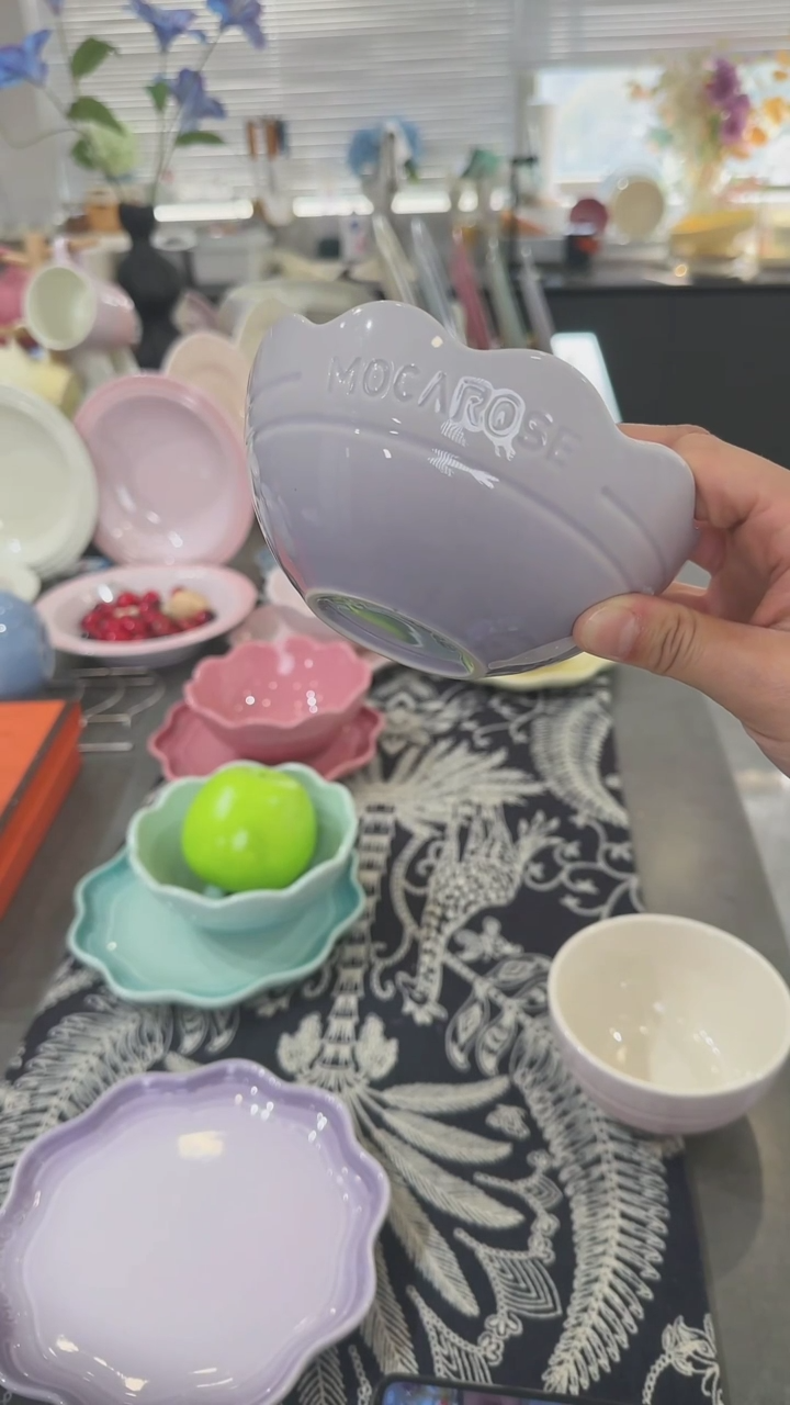 【闪购商品】瓷炻彩花边碗14CM-香芋紫