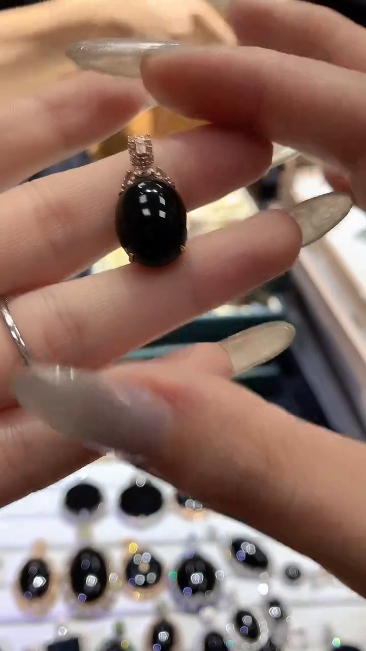 翡翠18K金镶嵌吊坠(不含链)杨教授珠宝GJ023