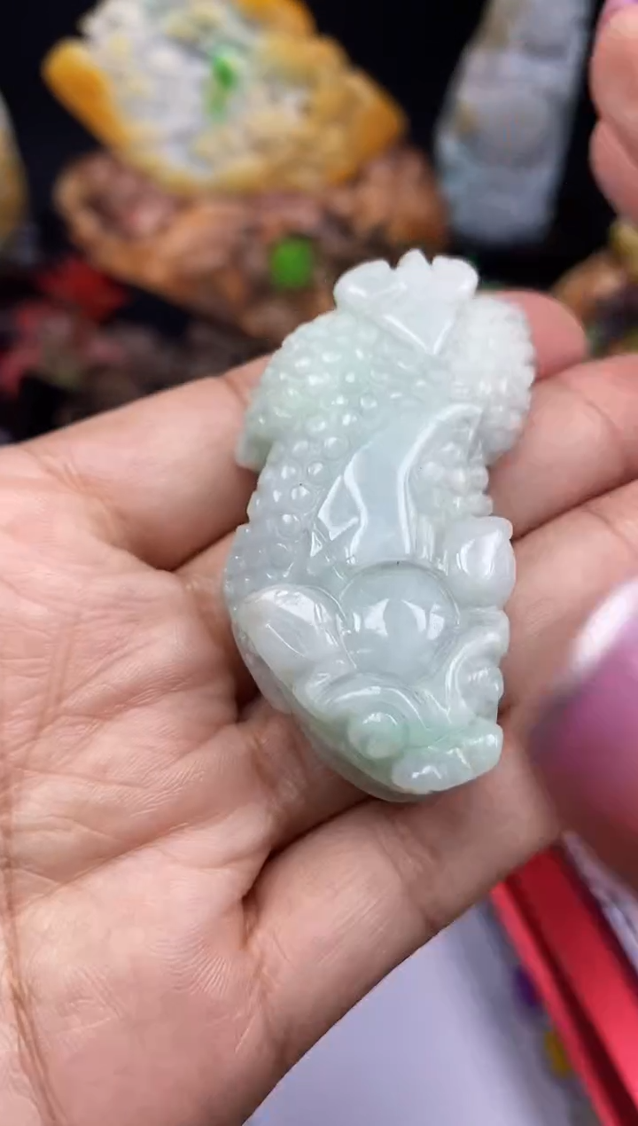 【闪购商品】翡翠颈饰未镶嵌翡翠A货