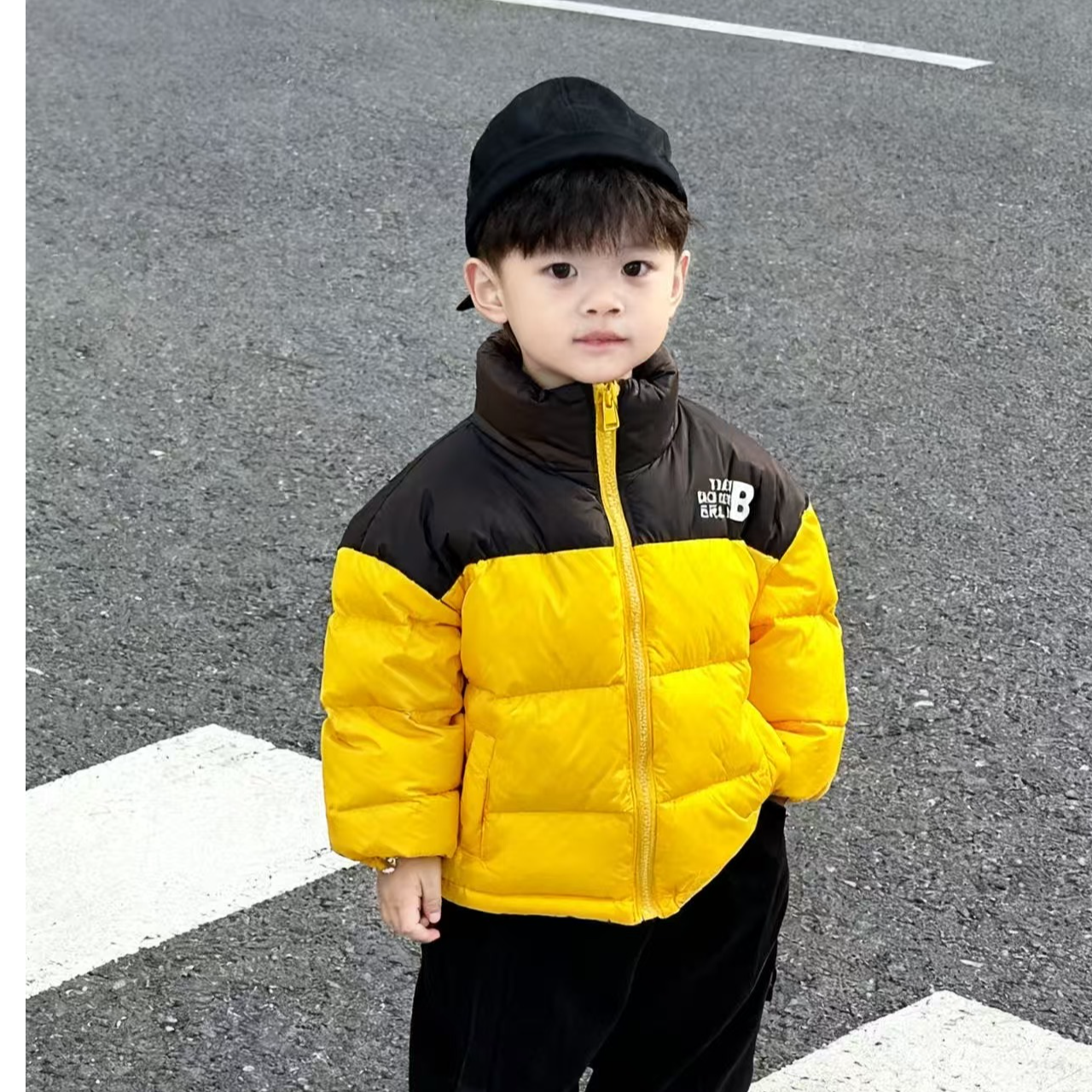 2025新款简约立领拼接色系儿童棉服X