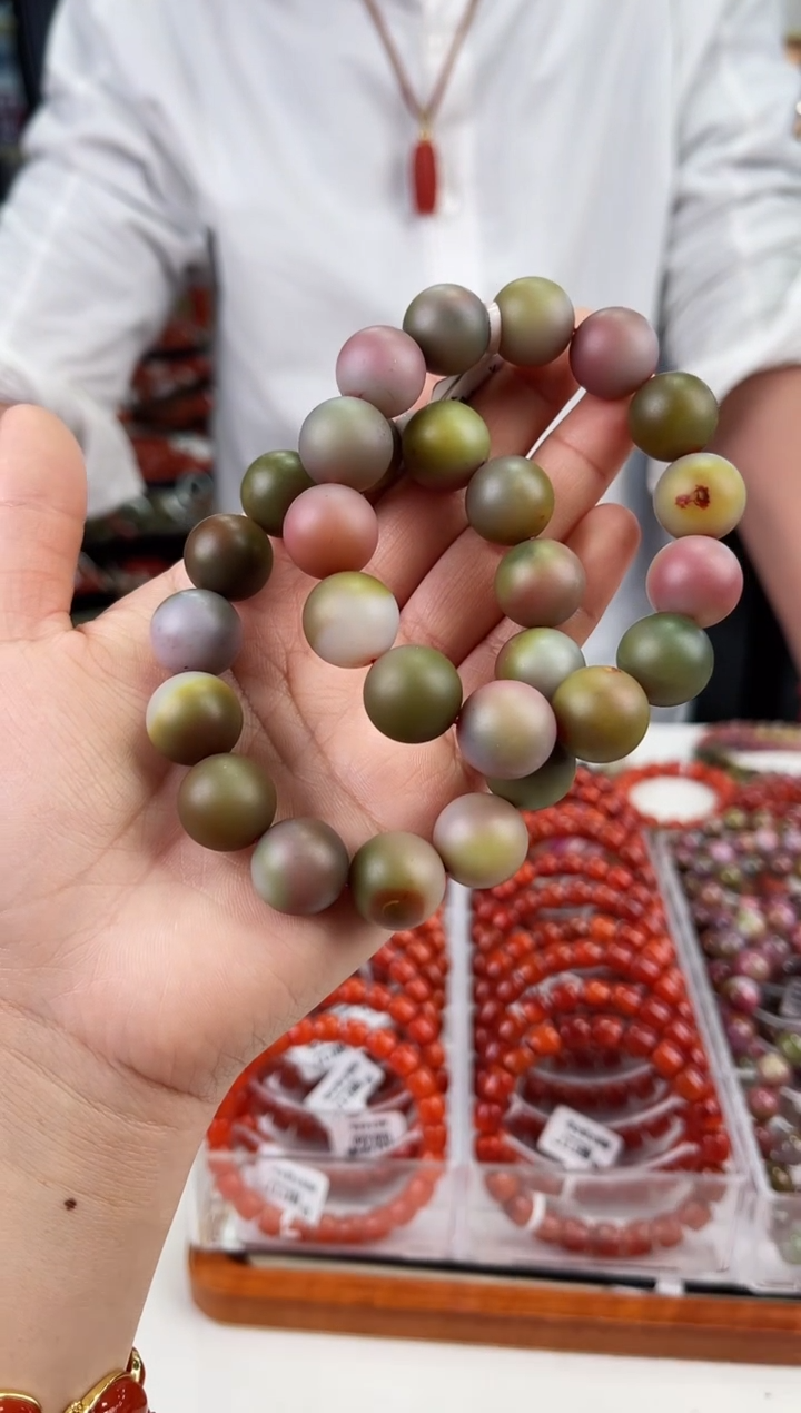 【闪购商品】玛瑙手链未镶嵌盐源手串15+（多样式发其一）