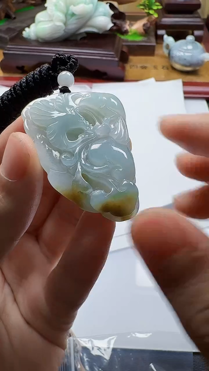 吊坠(不含链)未镶嵌翡翠1