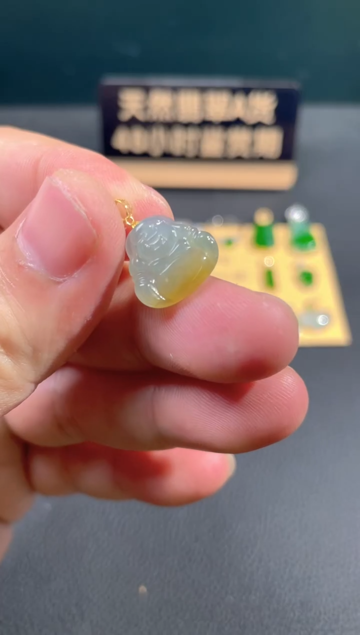 【闪购商品】翡翠颈饰18K金镶嵌翡翠