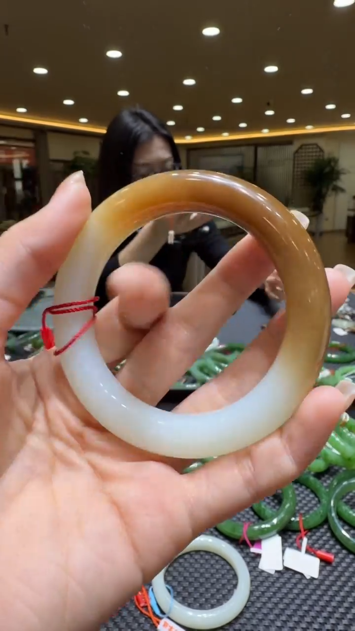 颈饰未镶嵌和田玉手镯59