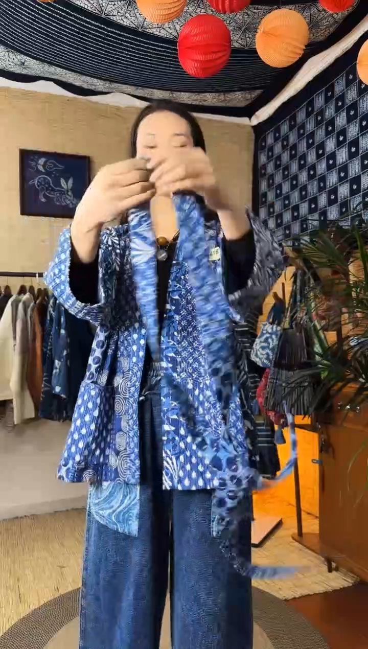 【闪购商品】设计师款蓝腰带刺子绣外套