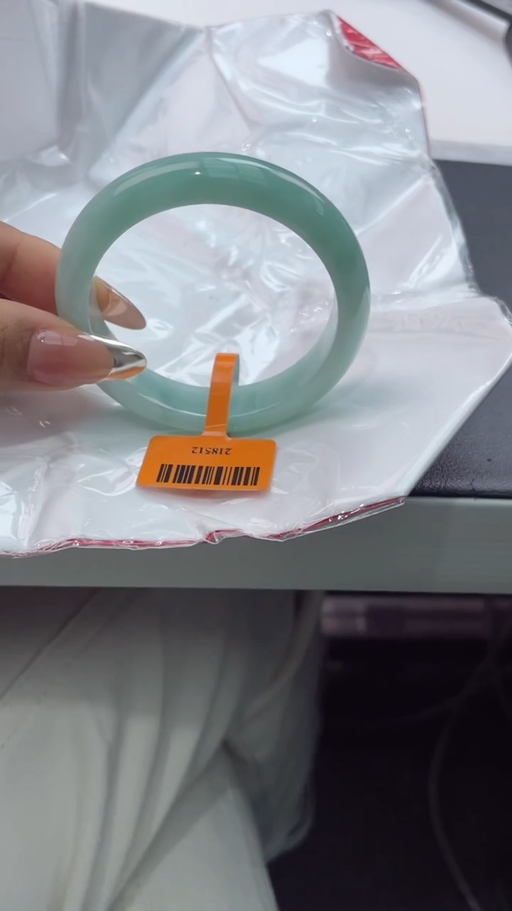 【闪购商品】翡翠手镯未镶嵌15翡翠手镯