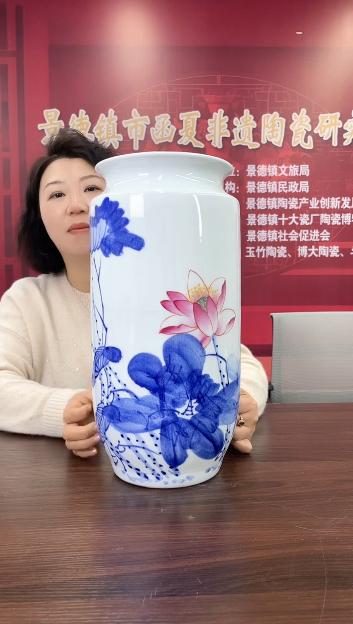 【闪购商品】016函夏非遗青花荷韵画片书画筒