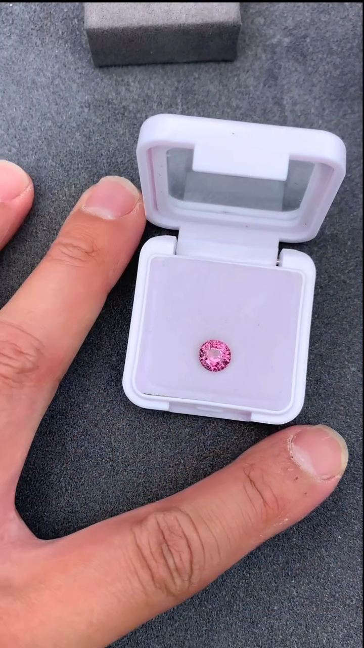 【闪购商品】蓝宝石裸石未镶嵌1.68克拉