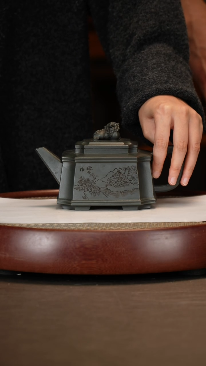 【闪购商品】紫砂茶壶四方祥瑞套组+大赏盘