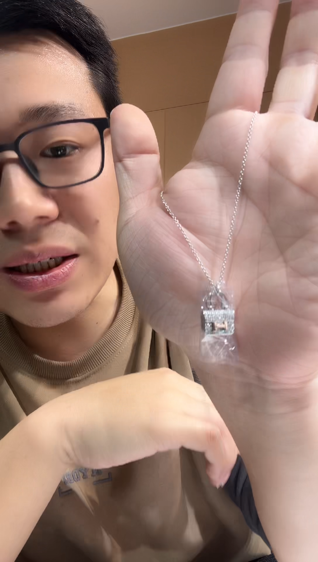 【闪购商品】钻石套链18K金镶嵌k白康康包套链GHJ