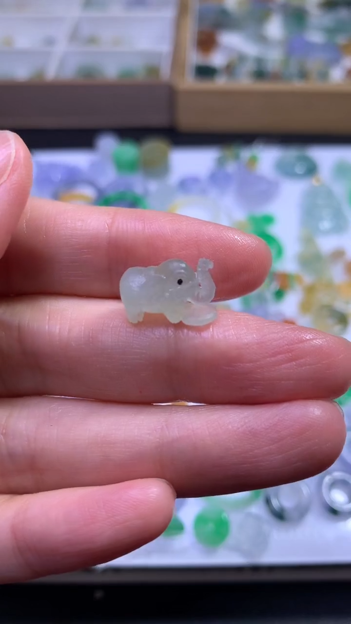 未镶嵌定制翡翠 未镶嵌 定制翡翠