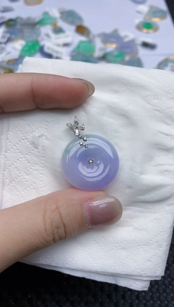 【闪购商品】翡翠颈饰18K金镶嵌天然翡翠A货