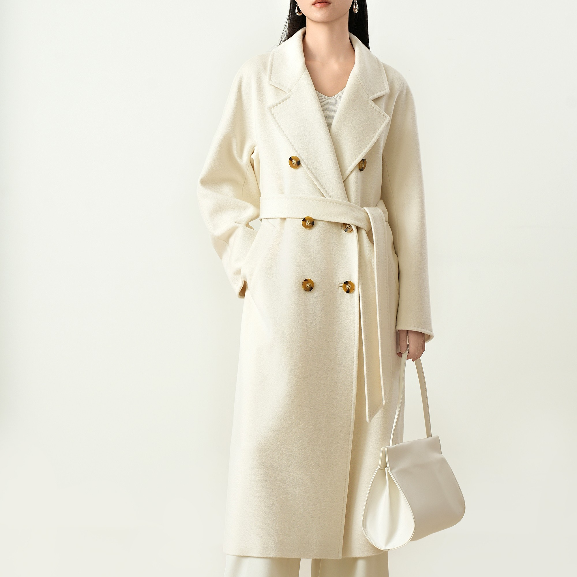 秋冬骆驼绒混纺经典西装领双排廓形女士长款有内衬单面毛呢大衣 