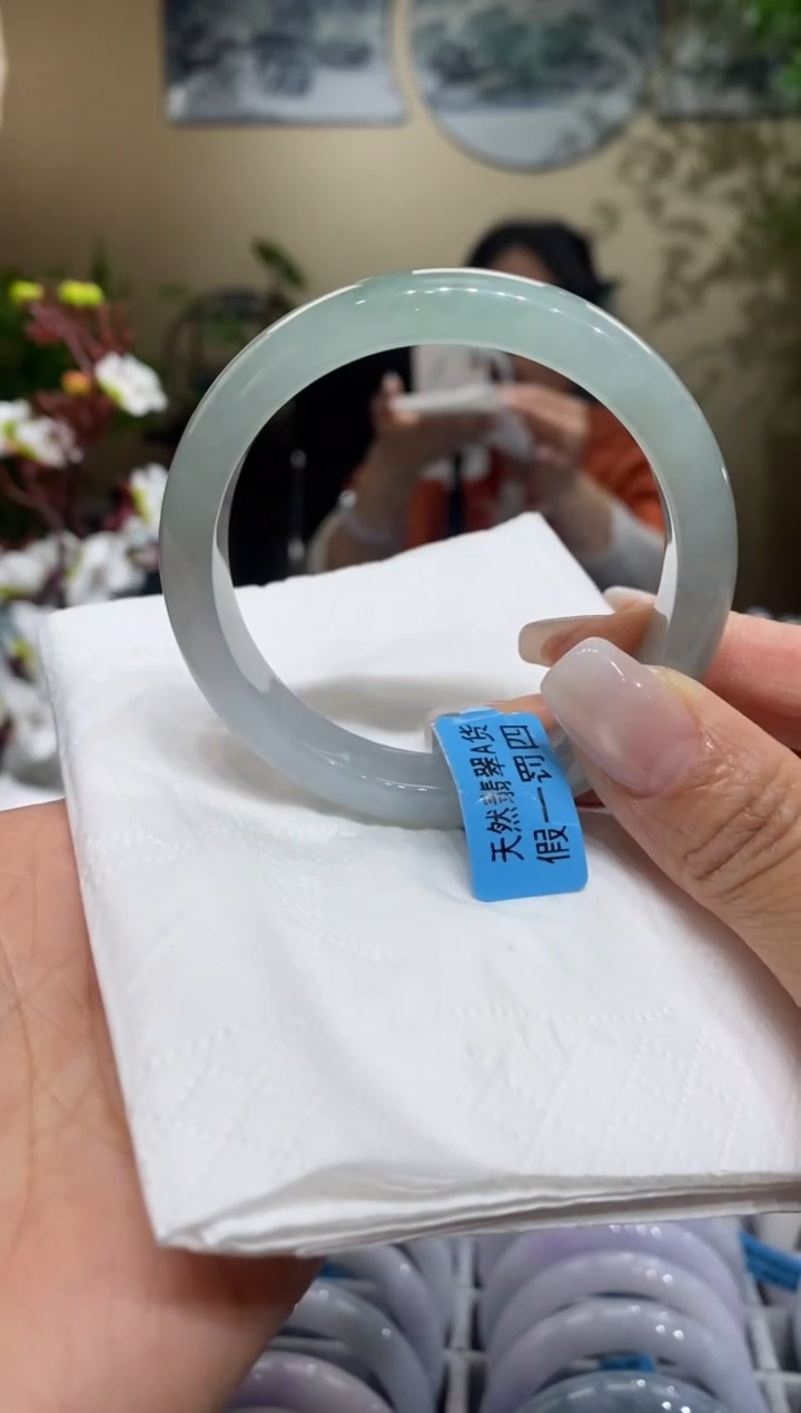 【闪购商品】翡翠手镯未镶嵌翡翠54-55