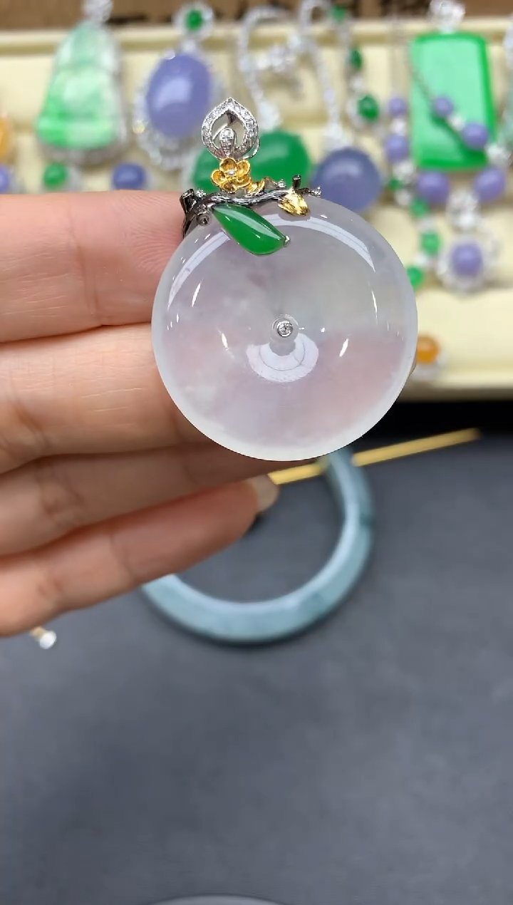 【闪购商品】翡翠颈饰18K金镶嵌689-中国好珍宝