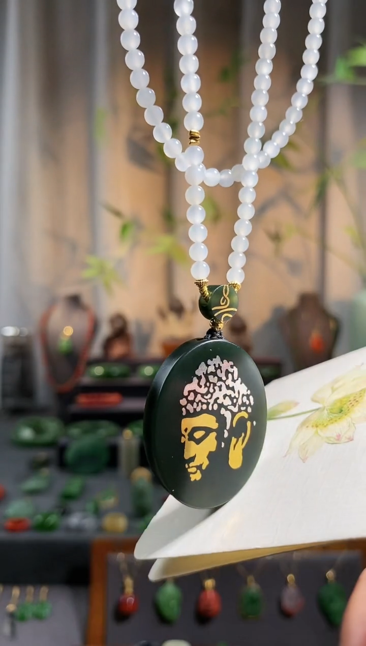 【闪购商品】和田玉颈饰未镶嵌，塔青佛首牌，措金、银工艺