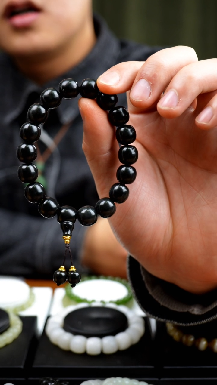 未镶嵌手串和田玉10