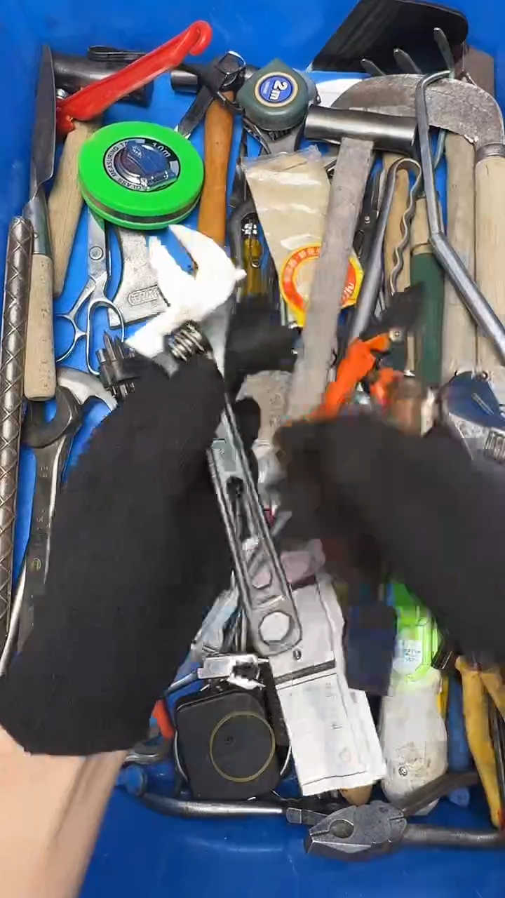万**人五金工具钳子剪子等45