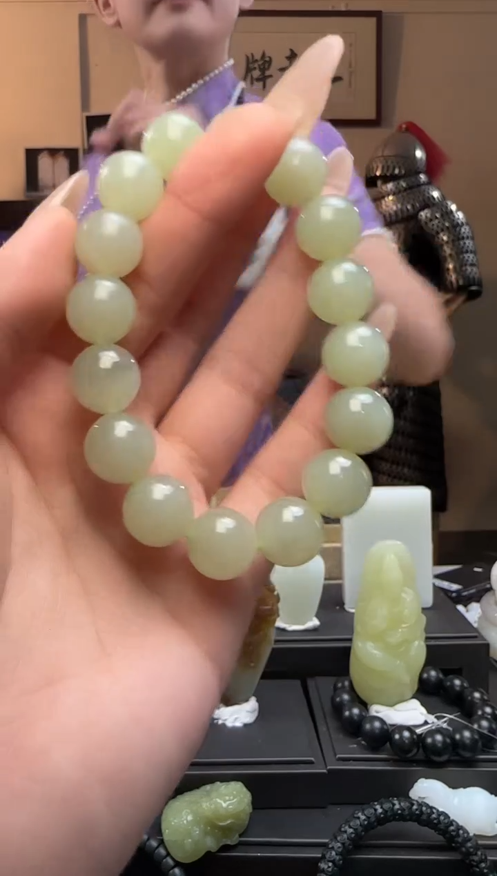 【闪购商品】和田玉晴水圆珠未镶嵌手串