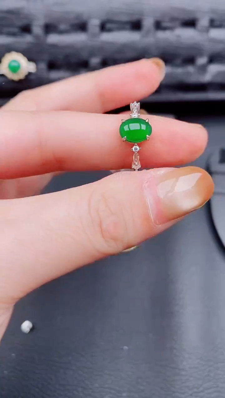 【闪购商品】翡翠戒指银S925镶嵌天然a货翡翠431