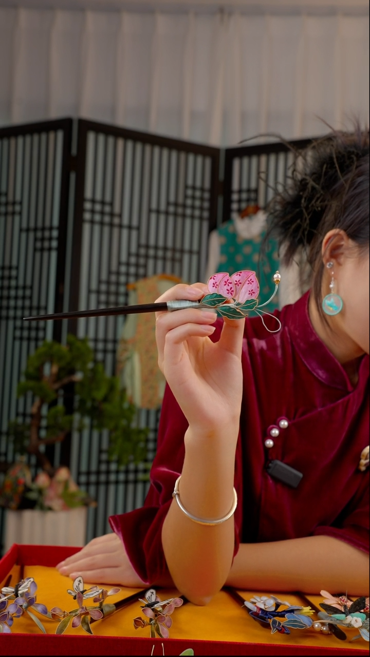 刺绣春*非遗绒花手工饰品