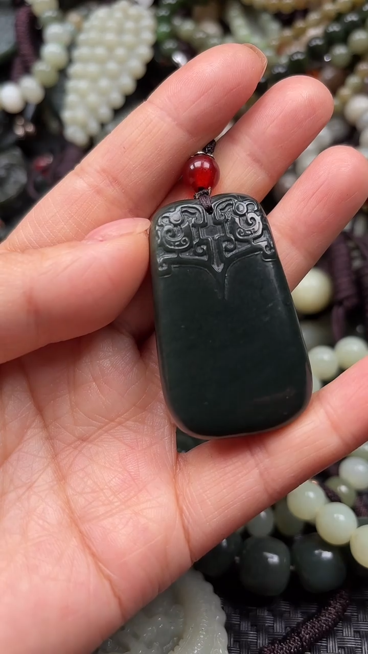 【闪购商品】和田玉颈饰未镶嵌.