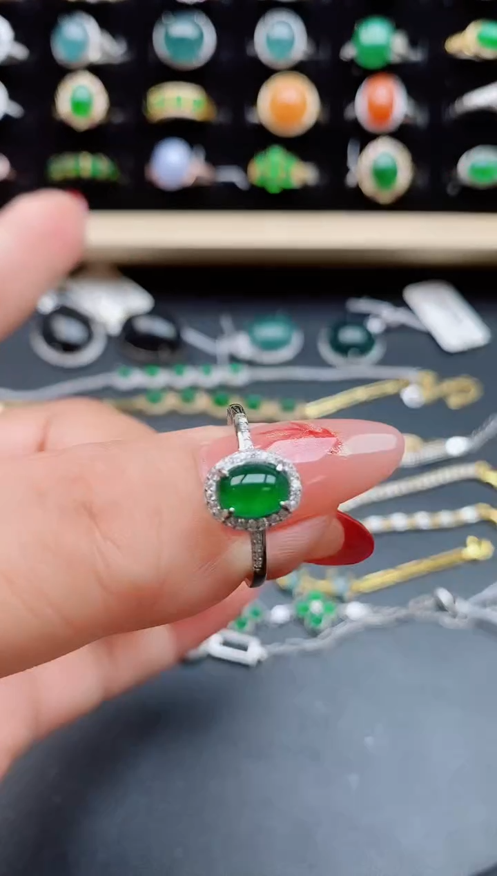 【闪购商品】翡翠戒指银S925镶嵌12121