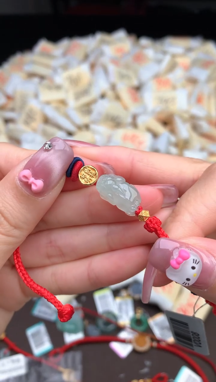 【闪购商品】翡翠手绳未镶嵌—