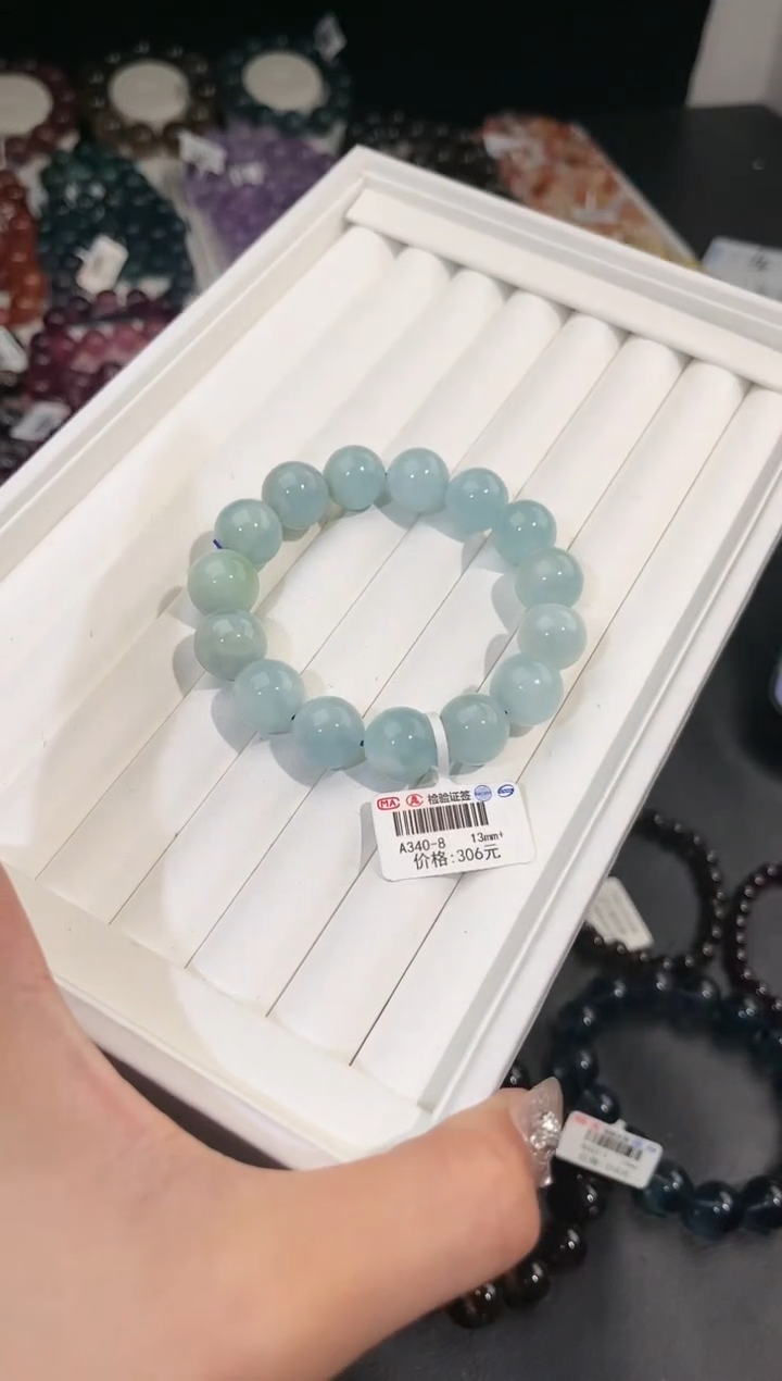 【闪购商品】水晶手链未镶嵌多样性发一海蓝宝13mm