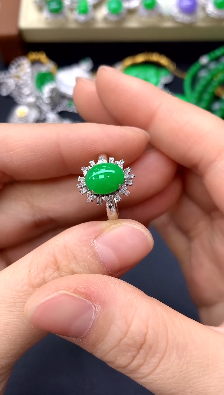 18K金镶嵌戒指翡翠283-中国好珍宝