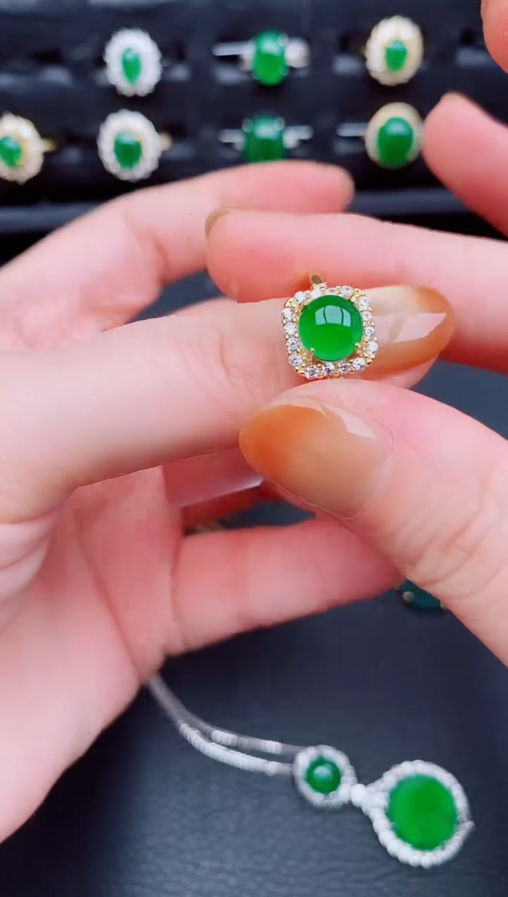 【闪购商品】翡翠戒指银S925镶嵌天然a货翡翠418