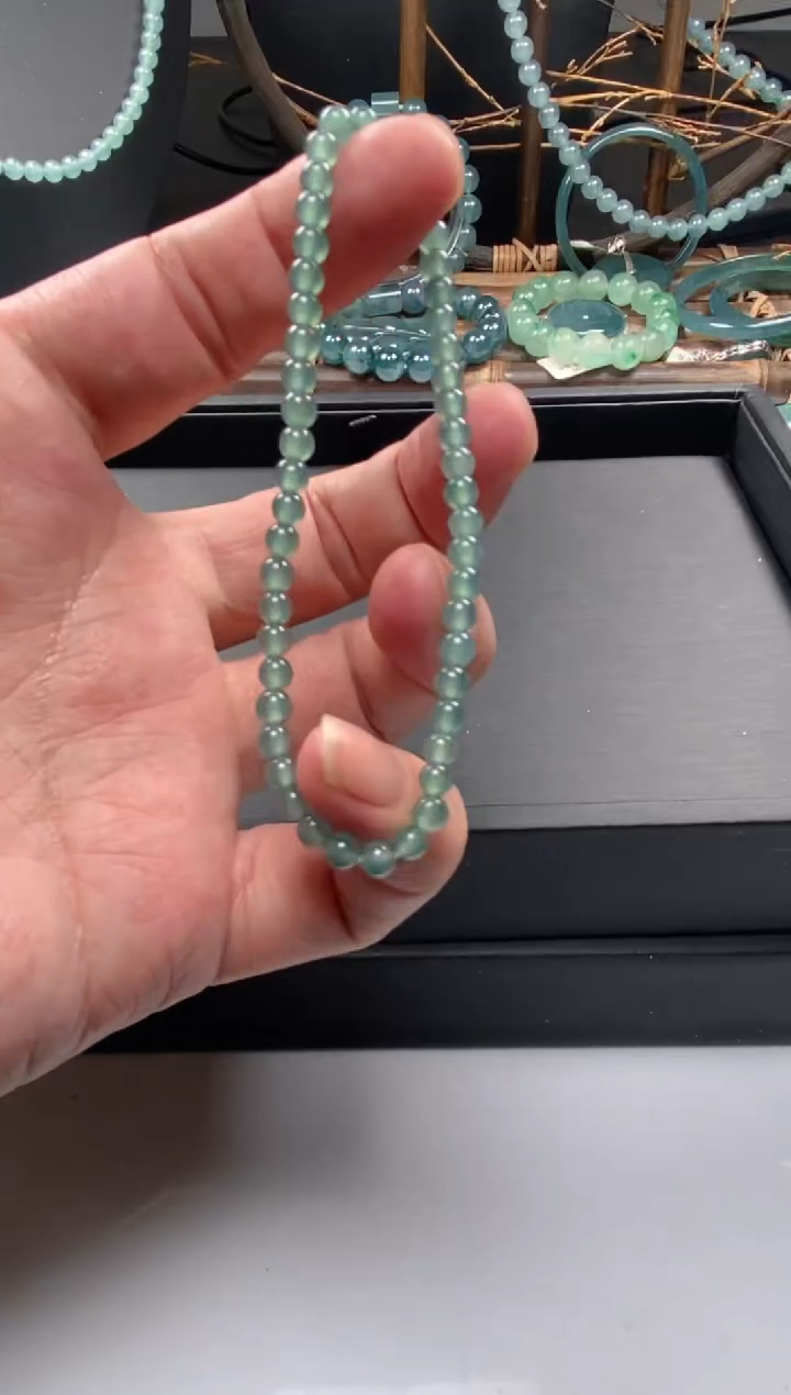 【闪购商品】翡翠手串未镶嵌多样性发货50颗卡3.9