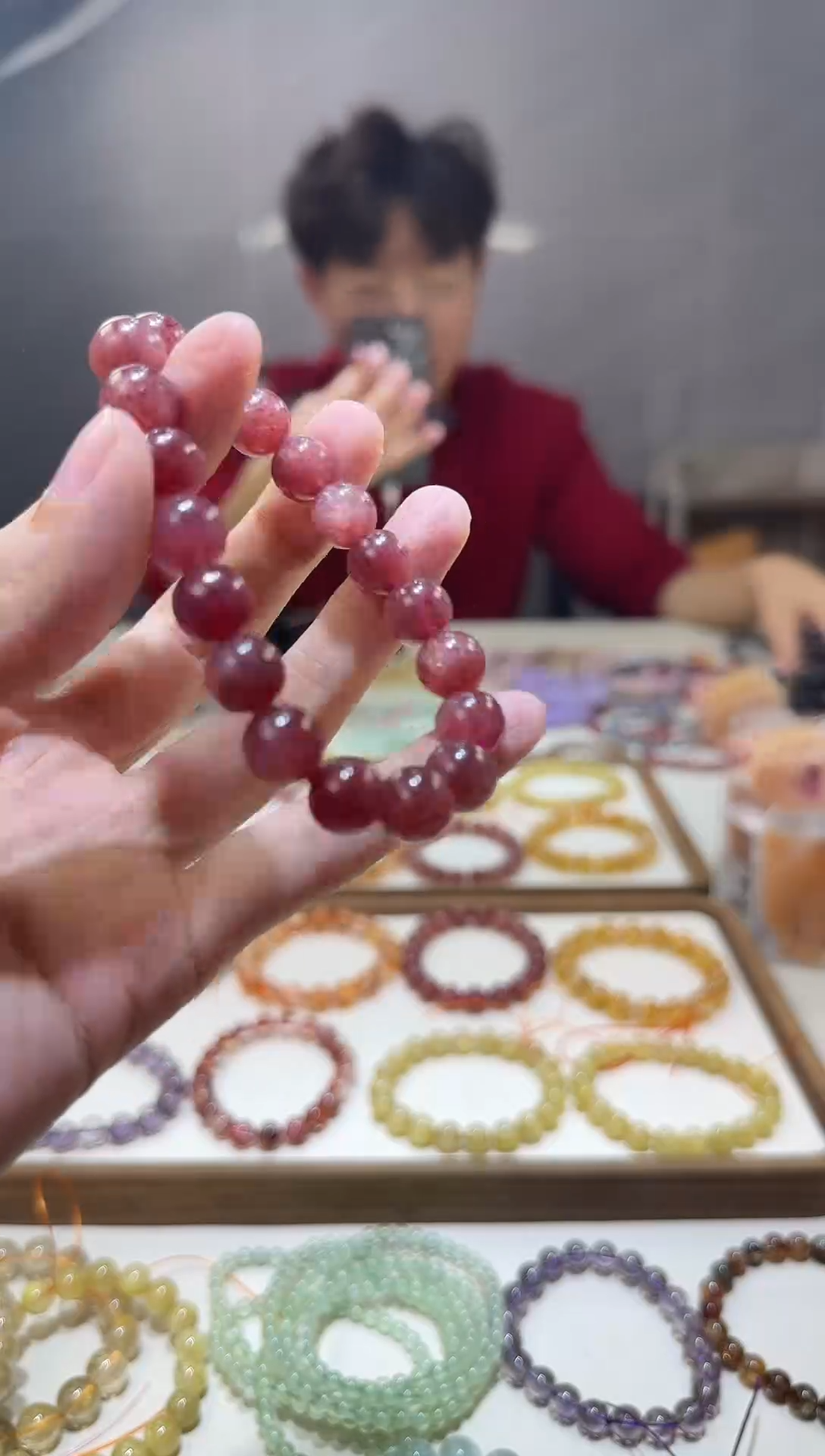 【闪购商品】石英质玉手链未镶嵌车厘子草莓晶10+