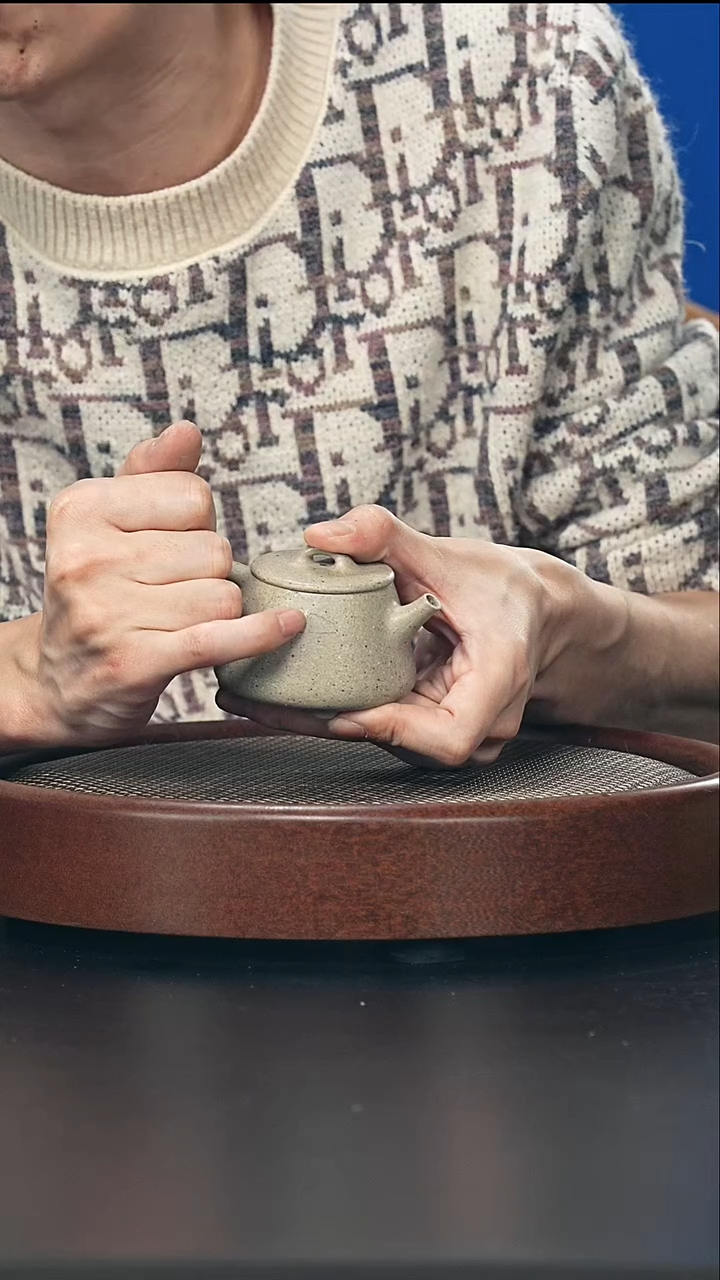 茶壶紫砂小高瓢-黑段-全手工微微瑕