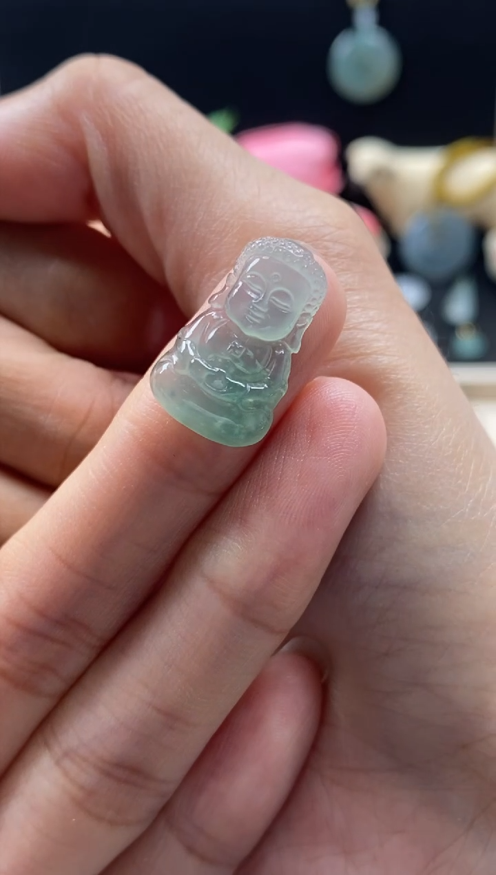 【闪购商品】翡翠颈饰未镶嵌翡翠冰晴宝宝佛