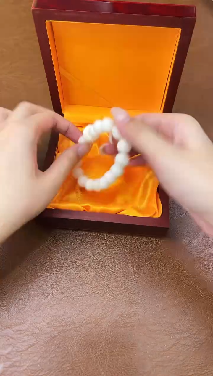 万家文玩阁白玉菩提链接@@SP014